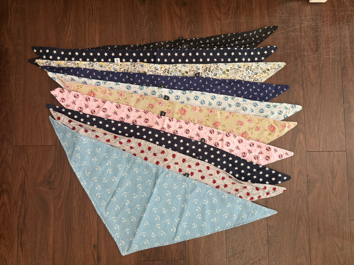 Hundehalstuch S (30-35cm) - 10 Stück - alte Passform