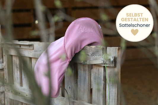 personalisierter Sattelschoner mit Glitzer