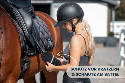 Steigbügelschoner für Dressursattel
